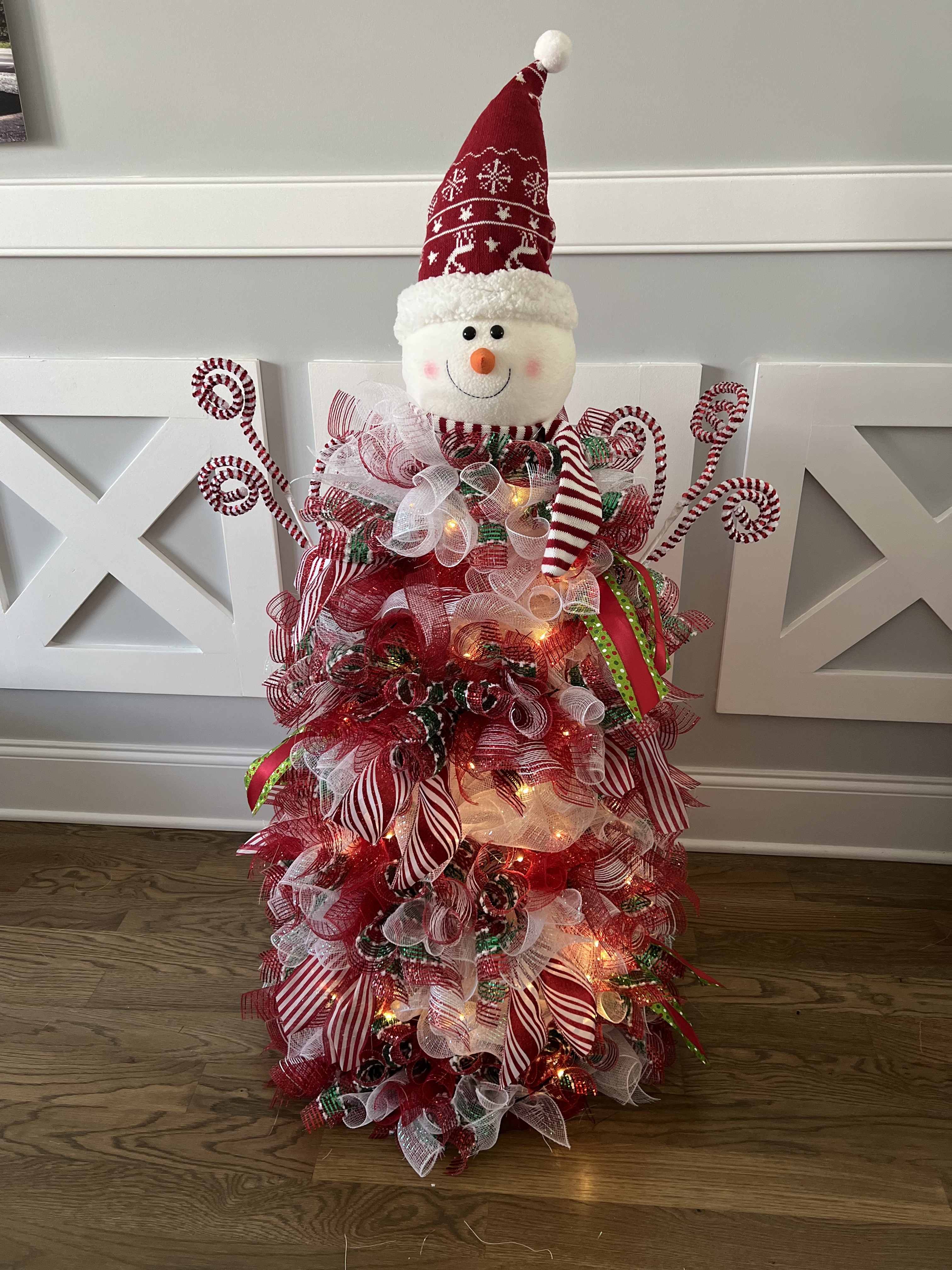 Handmade decorative wreath